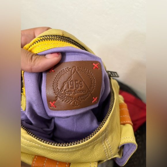 GAP 1969 Collection Y2K bag from them 2000s leather - Picture 6 of 6